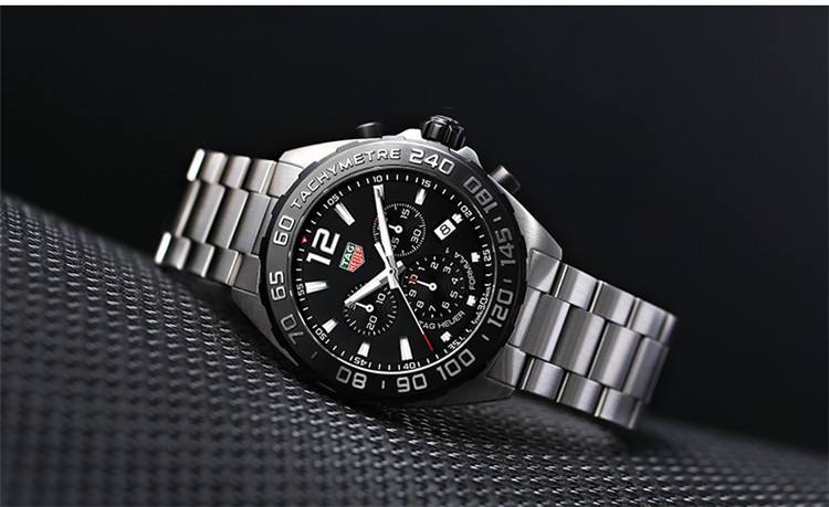 泰格豪雅手表上條應該注意什么？（圖）