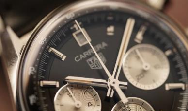 新款推出獨特的藍寶石水晶鏡泰格豪雅腕表（圖）